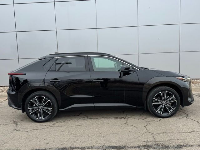 2023 Toyota bZ4X Limited AWD
