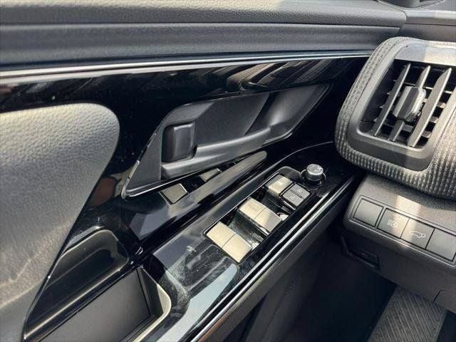 2023 Toyota bZ4X Limited AWD