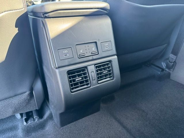 2024 Toyota bZ4X Limited AWD