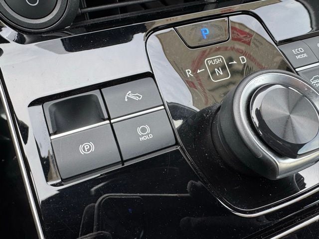 2024 Toyota bZ4X Limited AWD