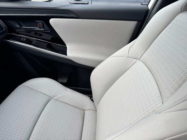 2024 Toyota bZ4X Limited AWD
