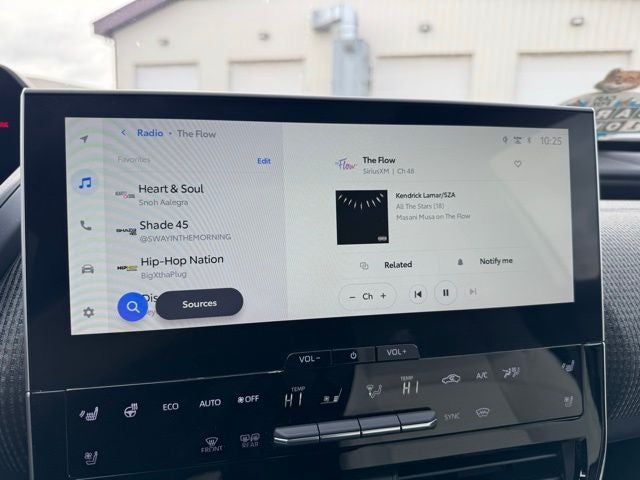 2024 Toyota bZ4X Limited AWD