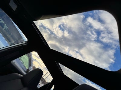 2023 Toyota bZ4X Limited AWD