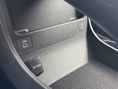 2023 Toyota bZ4X Limited AWD