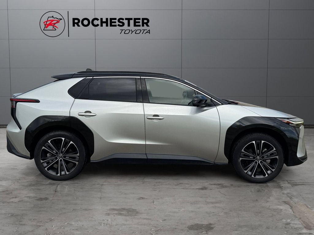 2023 Toyota bZ4X Limited AWD