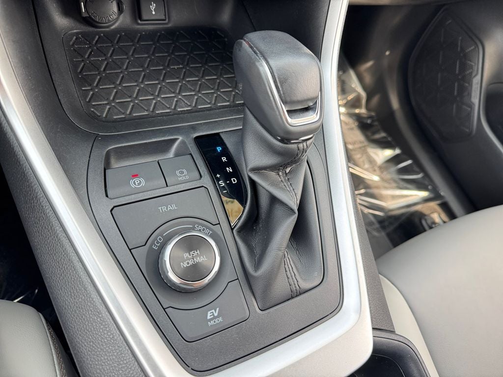 2022 Toyota RAV4 Hybrid XLE Premium AWD