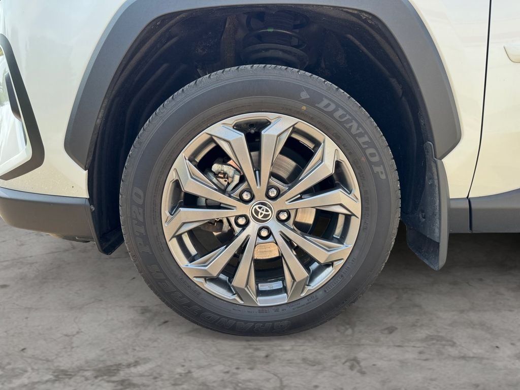 2022 Toyota RAV4 Hybrid XLE Premium AWD
