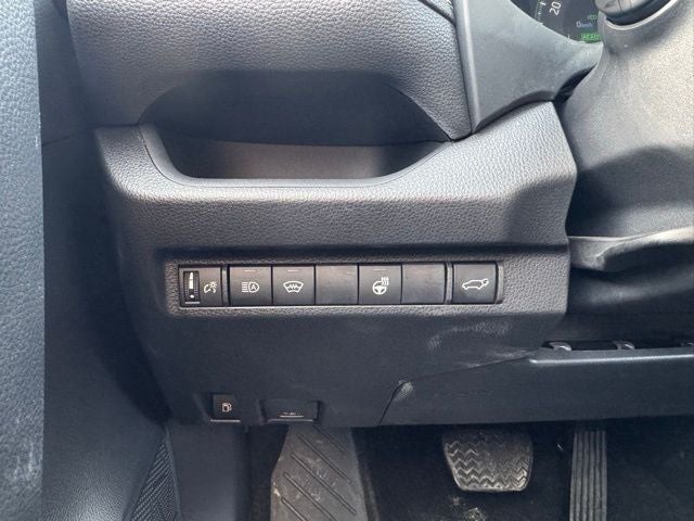 2025 Toyota RAV4 Hybrid XLE Premium AWD