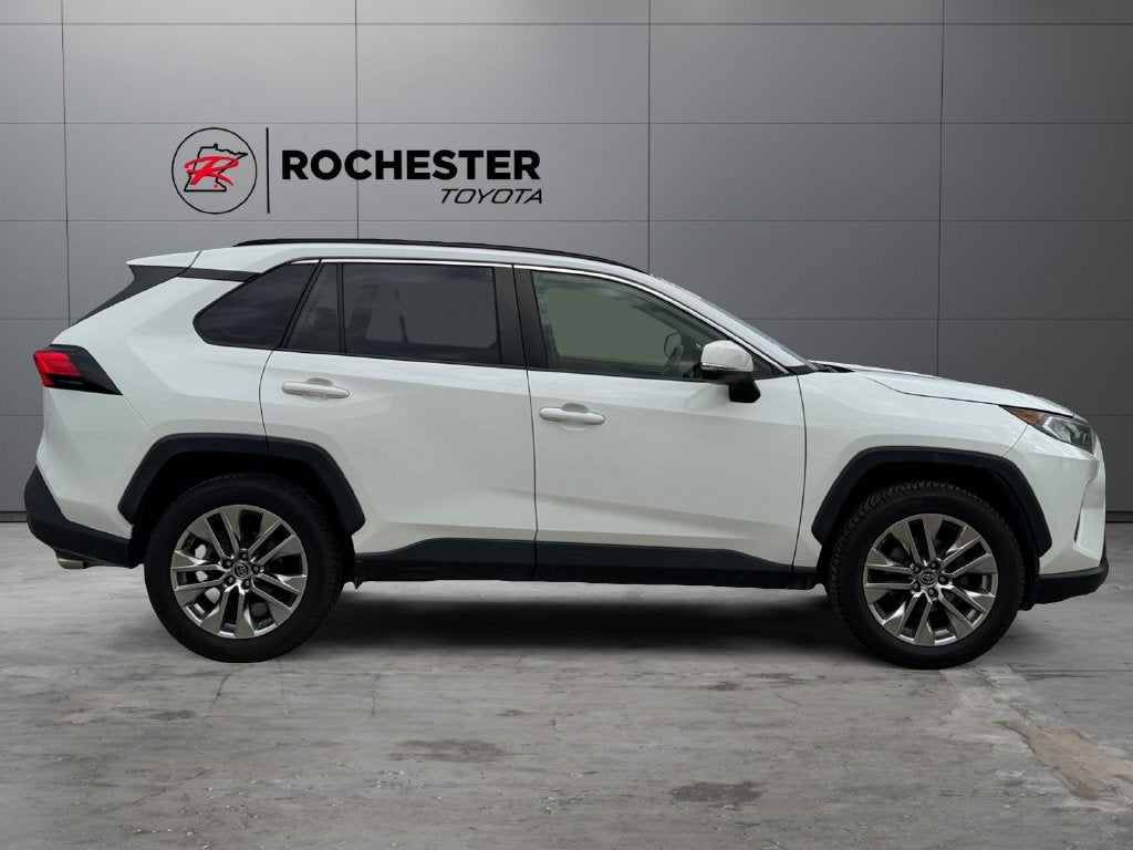 2019 Toyota RAV4 XLE Premium FWD