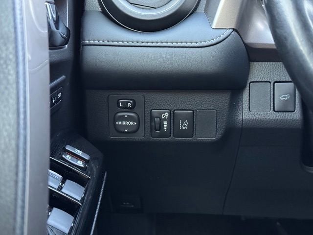 2018 Toyota RAV4 Hybrid Limited AWD