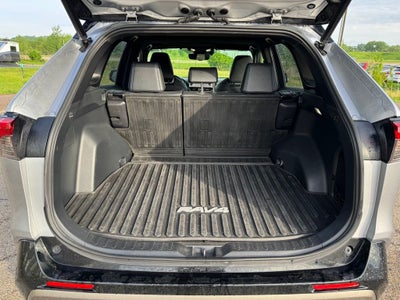 2022 Toyota RAV4 Hybrid XSE AWD