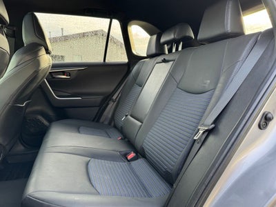 2022 Toyota RAV4 Hybrid XSE AWD