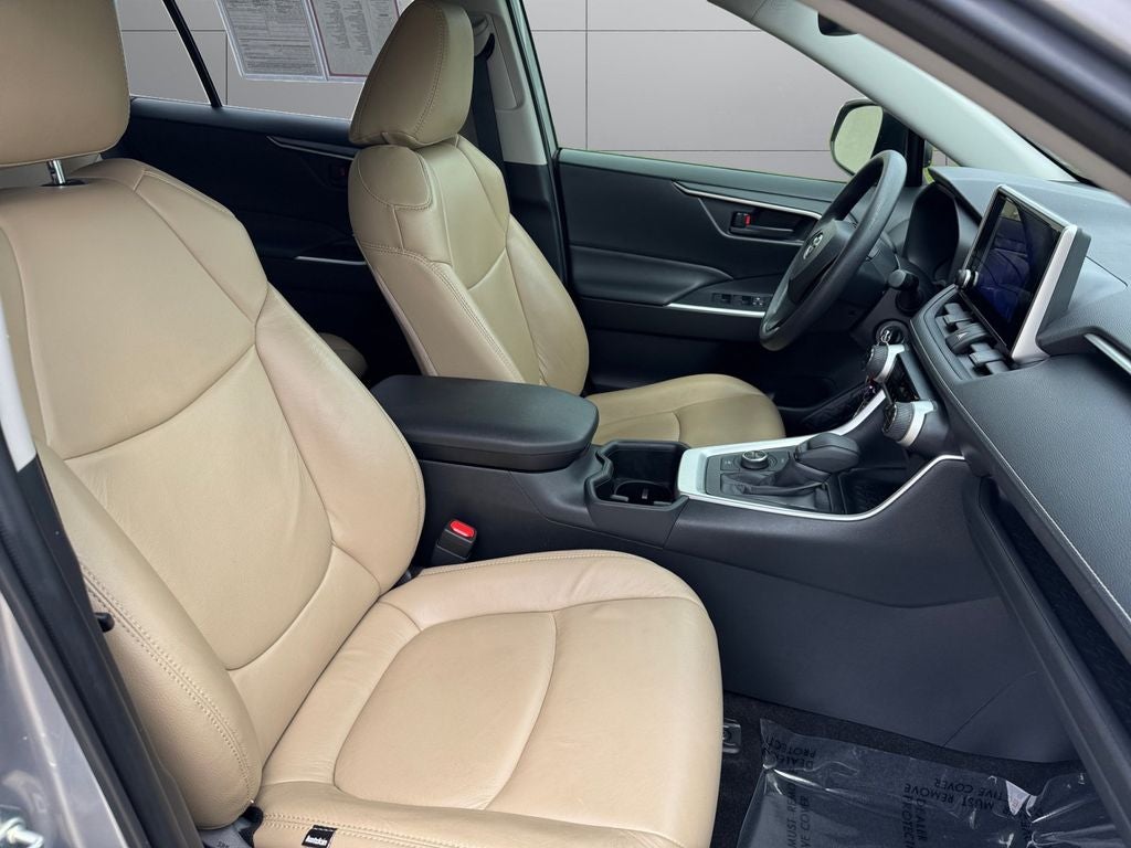 2025 Toyota RAV4 Hybrid LE AWD