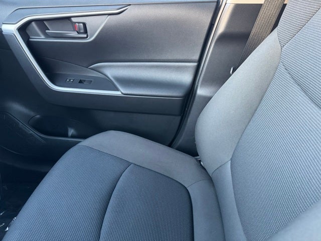 2020 Toyota RAV4 Hybrid LE AWD