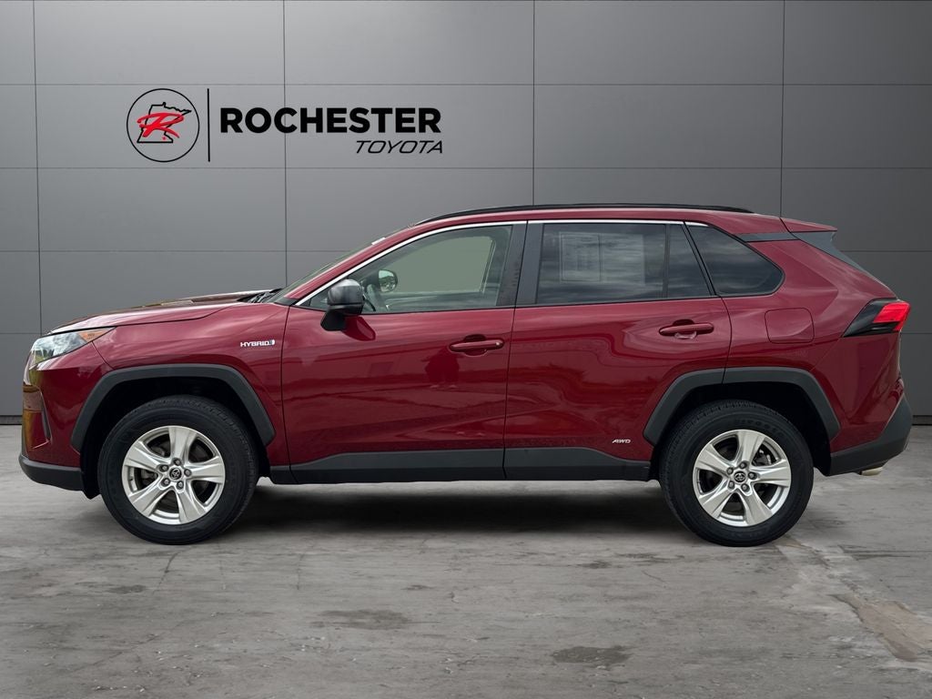 Used 2019 Toyota RAV4 LE with VIN JTMLWRFV6KD023572 for sale in Rochester, Minnesota