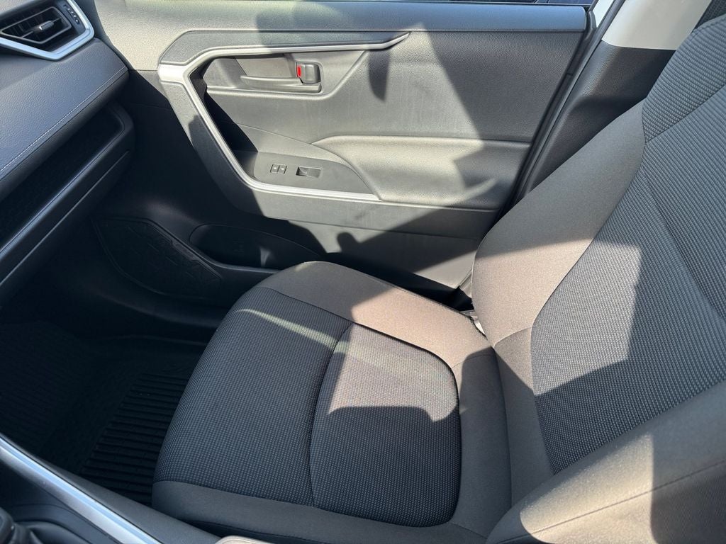 2024 Toyota RAV4 Hybrid LE AWD