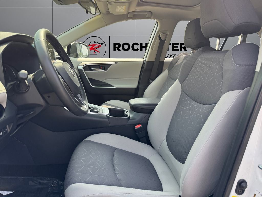 2023 Toyota RAV4 XLE AWD