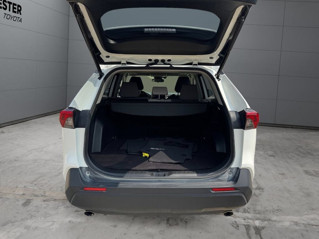 2023 Toyota RAV4 XLE AWD