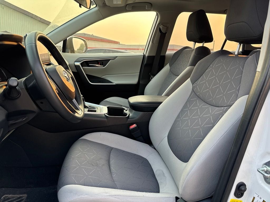 2023 Toyota RAV4 XLE AWD