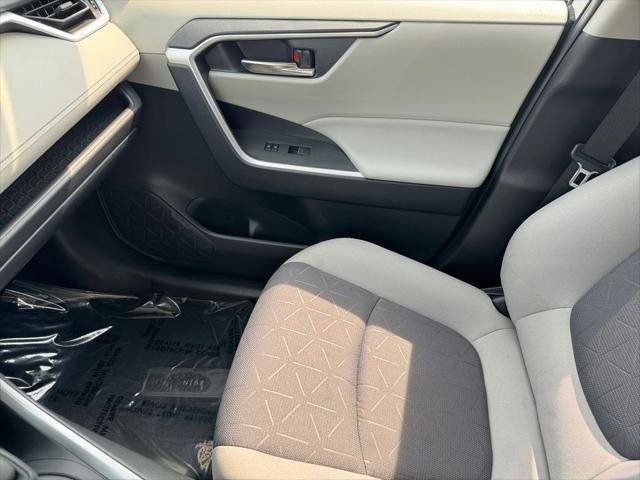 2023 Toyota RAV4 XLE AWD