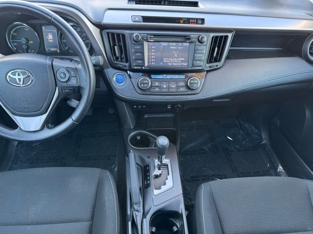 Certified 2018 Toyota RAV4 XLE with VIN JTMRJREV2JD239735 for sale in Rochester, Minnesota