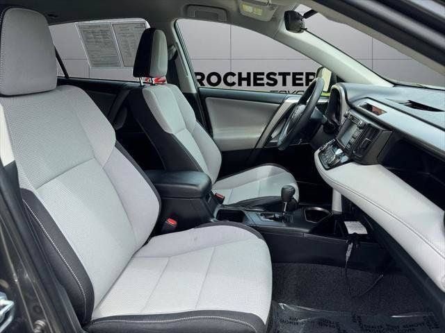 2018 Toyota RAV4 Hybrid LE AWD