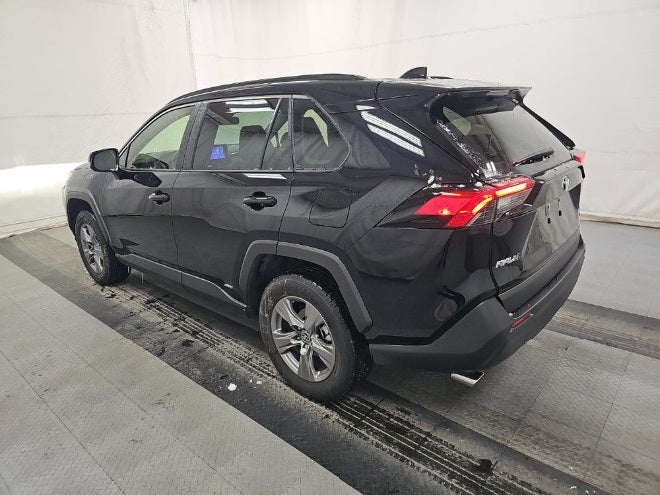 2025 Toyota RAV4 Hybrid XLE AWD