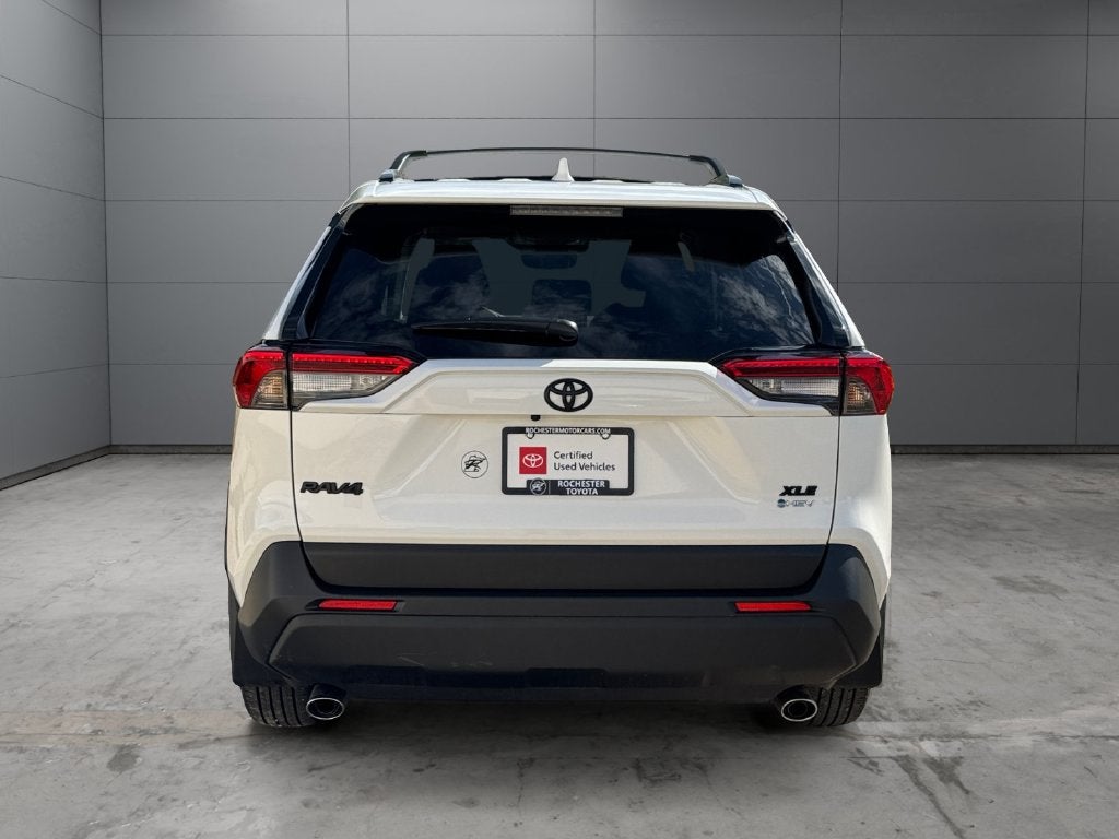 2025 Toyota RAV4 Hybrid XLE AWD