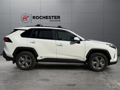 2025 Toyota RAV4 Hybrid XLE AWD