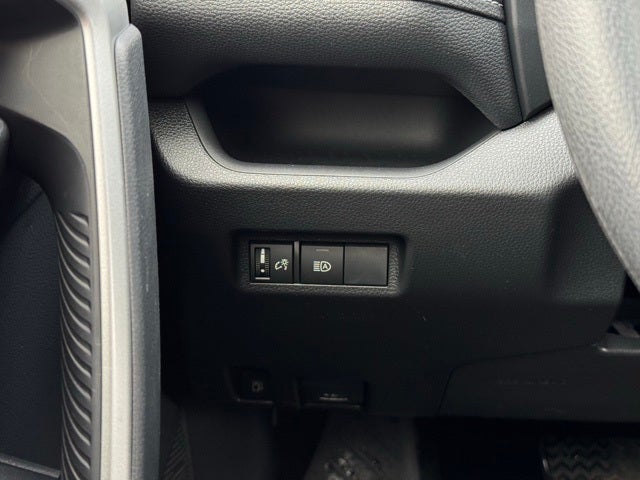 2025 Toyota RAV4 Hybrid XLE AWD