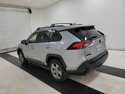 2025 Toyota RAV4 Hybrid XLE