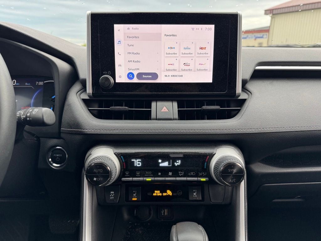 2023 Toyota RAV4 Hybrid XLE AWD