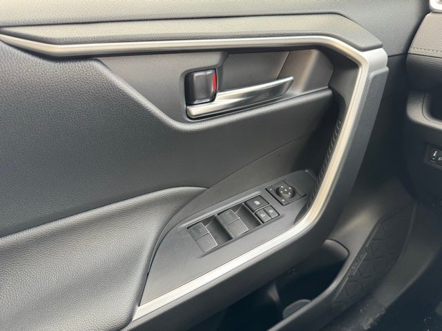 2025 Toyota RAV4 Hybrid XLE AWD