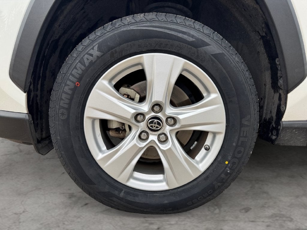 2019 Toyota RAV4 XLE FWD