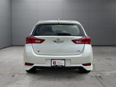 2018 Toyota Corolla iM Base FWD