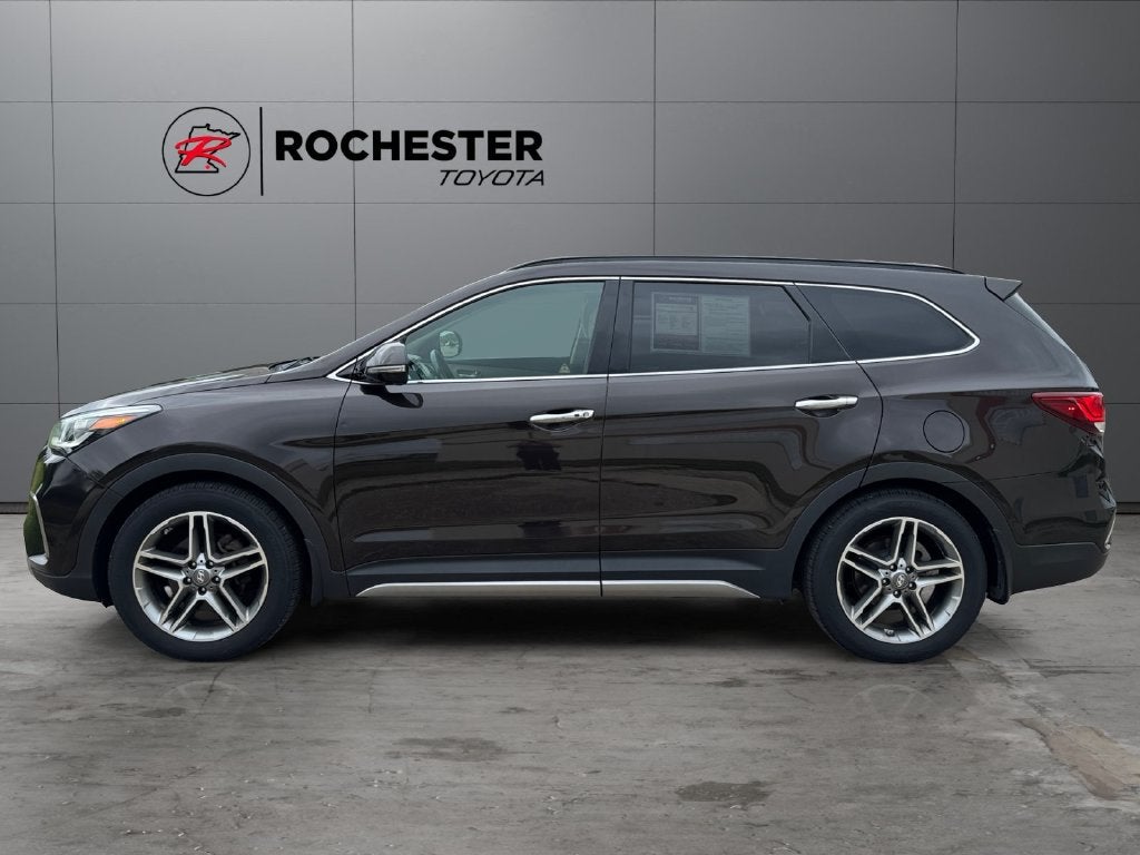 Used 2017 Hyundai Santa Fe Limited Ultimate with VIN KM8SRDHF8HU213454 for sale in Rochester, Minnesota