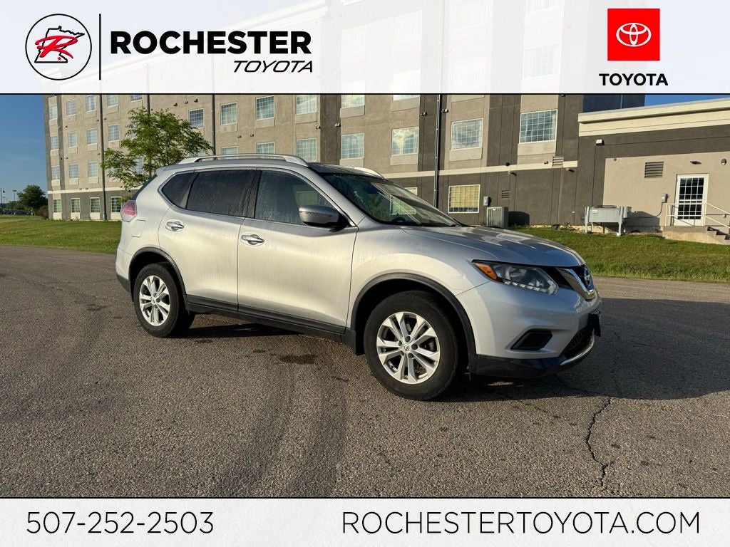 2015 Nissan Rogue SV AWD's photo