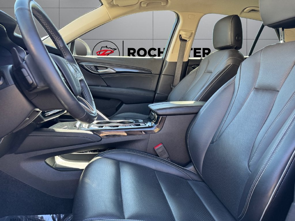 2021 Buick Envision Essence AWD