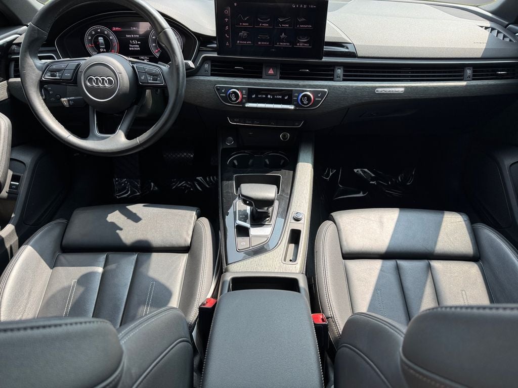 2022 Audi A4 45 S line Premium Plus quattro