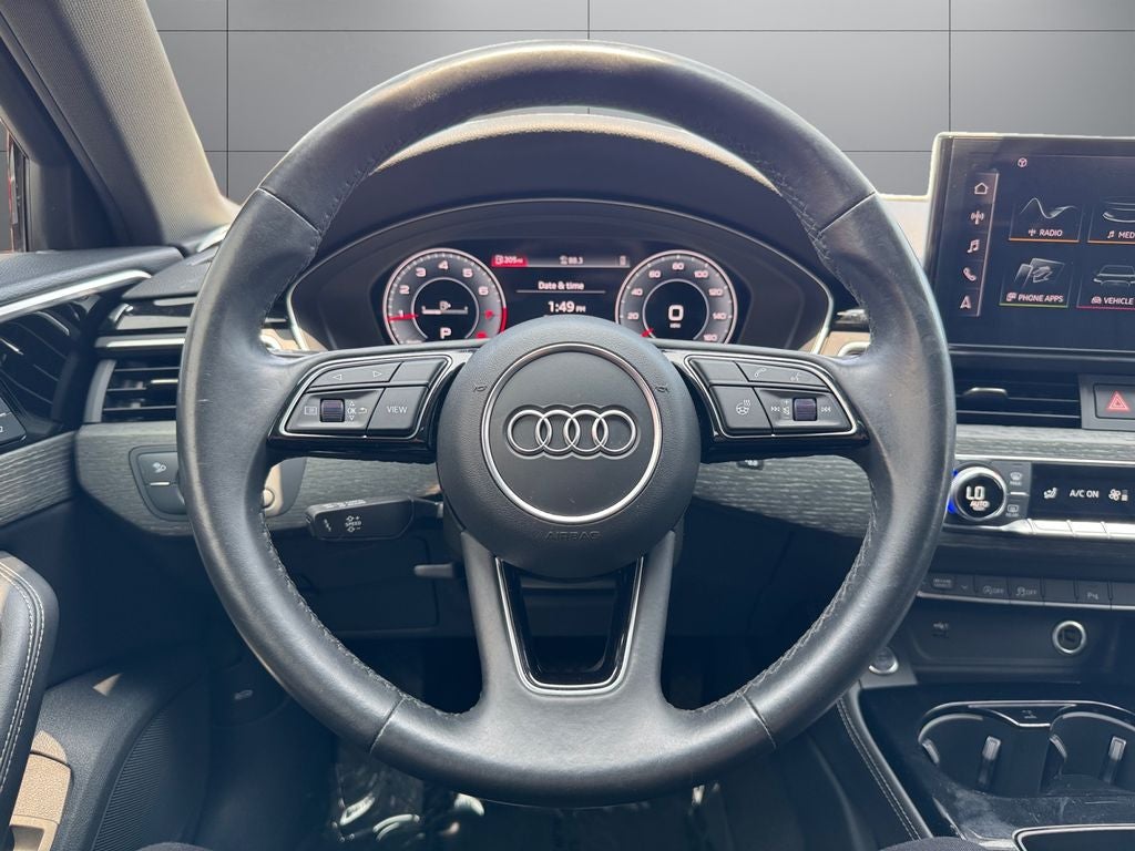 2022 Audi A4 45 S line Premium Plus quattro