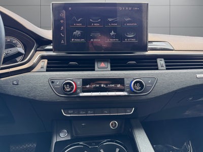 2022 Audi A4 45 S line Premium Plus quattro