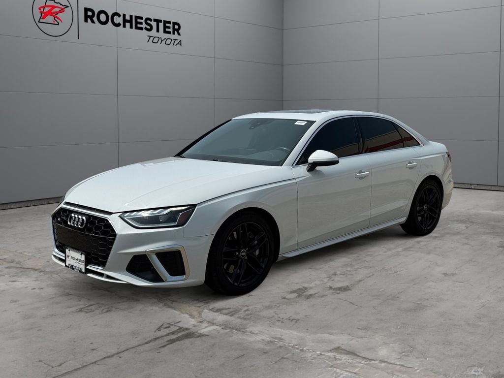 2022 Audi A4 45 S line Premium Plus quattro