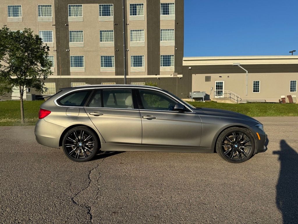 2017 BMW 3 Series 330i xDrive AWD