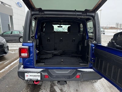 2020 Jeep Wrangler Unlimited Rubicon w/ Heated Steering Wheel + Navigation