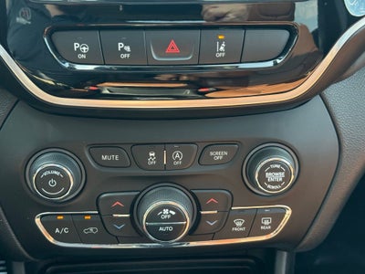 2020 Jeep Cherokee Overland