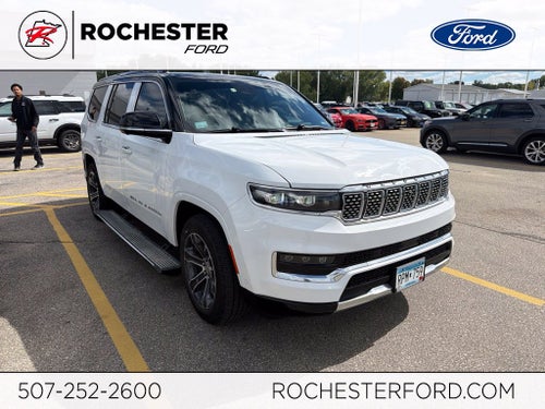 2023 Jeep Grand Wagoneer Base