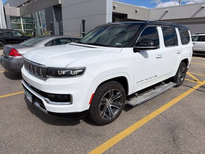 2023 Jeep Grand Wagoneer Base
