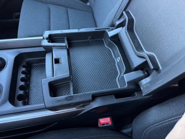 2019 RAM 1500 Big Horn/Lone Star w/ Heated Steering Wheel + Remote Start