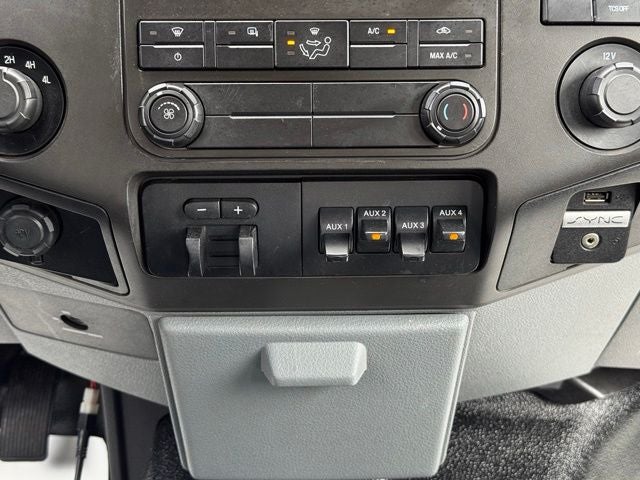 2016 Ford F-350SD XL 162 WB