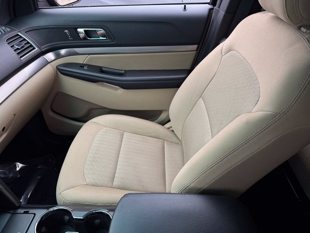 2016 Ford Explorer Base